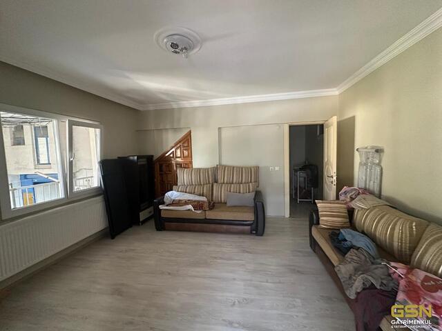 9-İZMİR BORNOVA PINARBAŞINDA SATILIK İŞYERİ VE ARAZİ